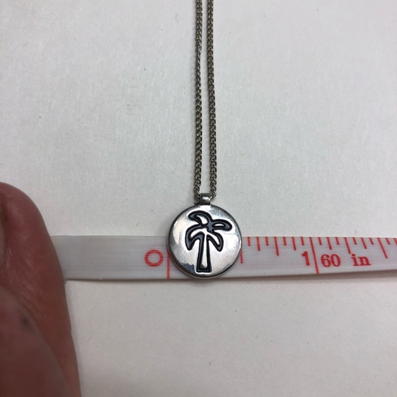 Palm tree silver necklace - Picture 3 of 6